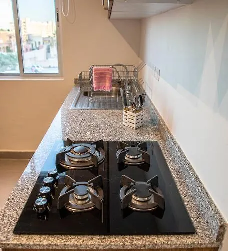 Downtown W/ Pool Apartamento