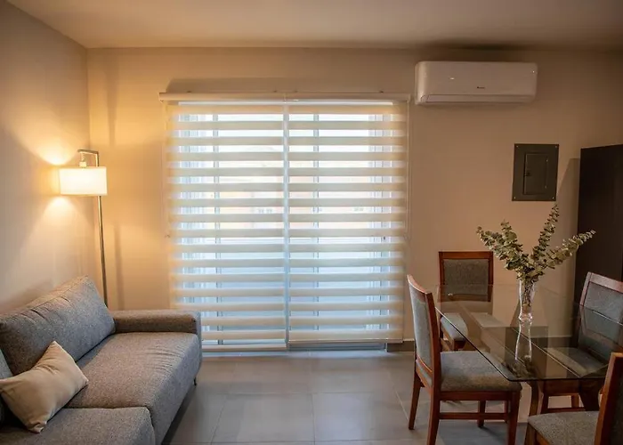 Apartamento Downtown W/ Pool
