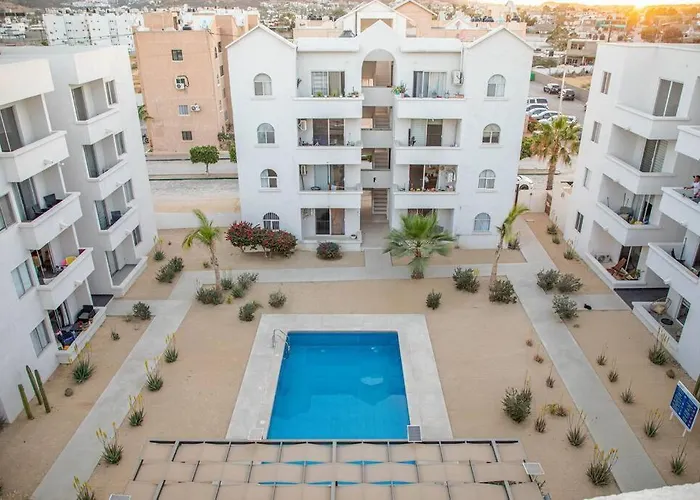 Downtown W/ Pool Apartamento *